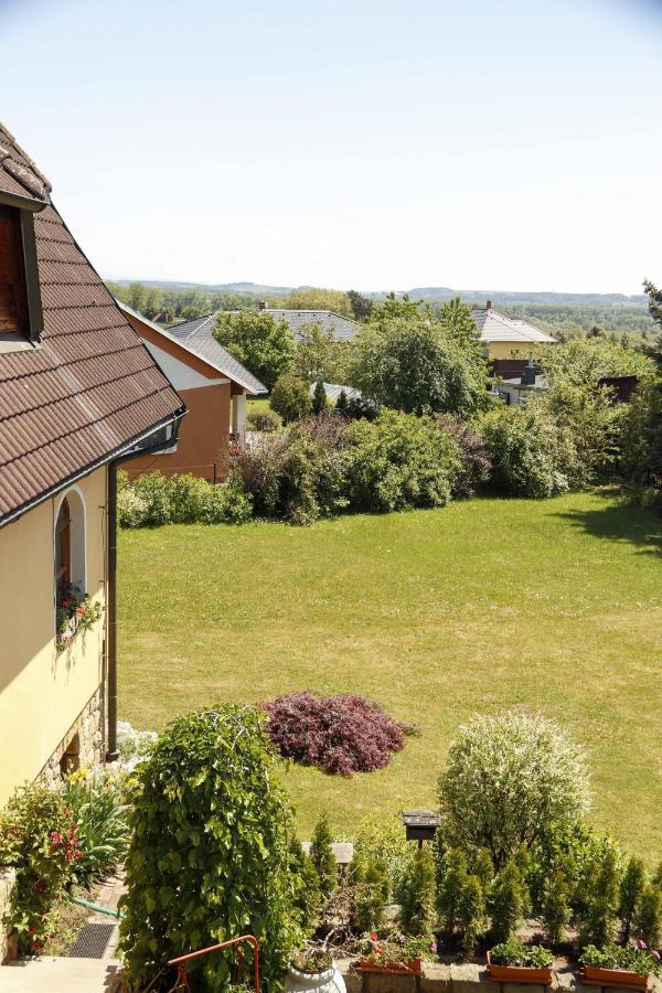 Apartman U Vagnera Dvůr Králové nad Labem Bagian luar foto